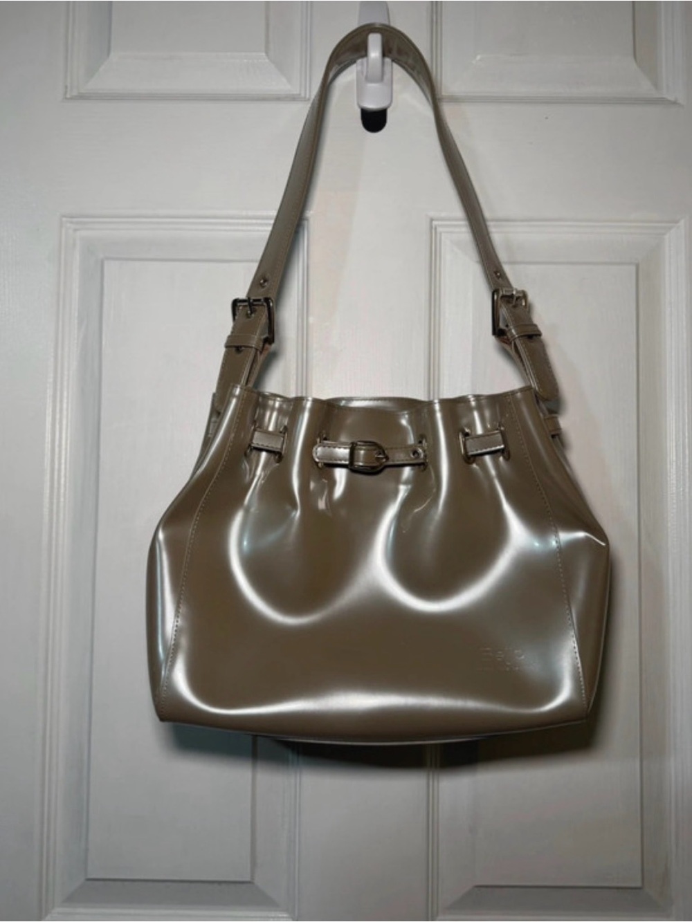 Beijo Champagne Glossy Faux Leather Shoulder Tote Bag Y2K Minimalist $100 MSRP